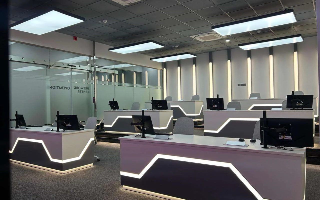Operator consoles · Karnataka State NOC, Bengaluru